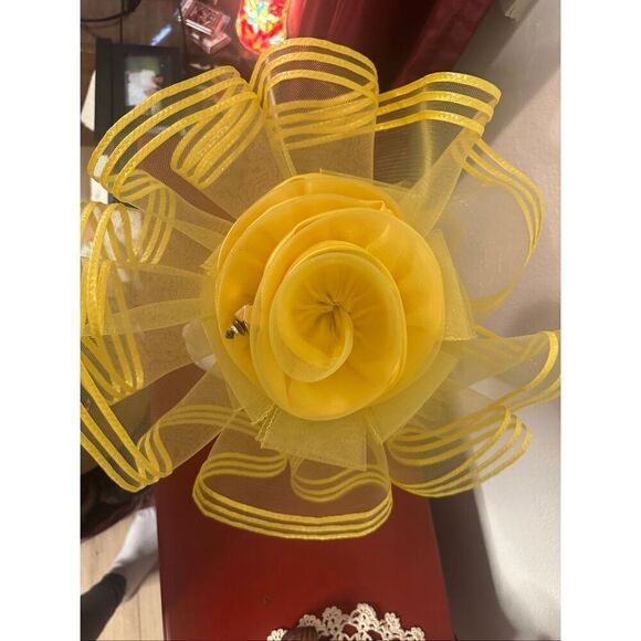 Vintage Sandra New York Yellow Gorgeous Flower Mesh Fascinator Hat